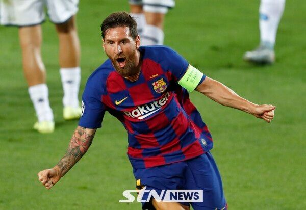 바르셀로나 활약 당시 리오넬 메시. 사진┃뉴시스/AP