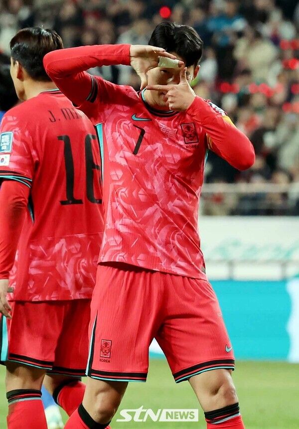 대한민국 대표팀 주장 손흥민. 사진┃뉴시스