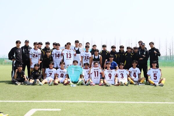 광주FC U-15 선수단. 사진┃광주FC