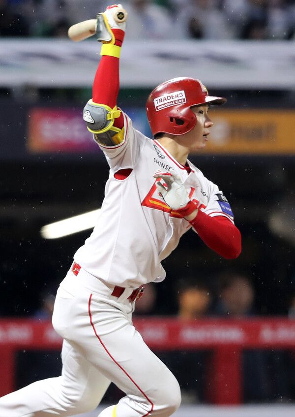 SSG 랜더스 유격수 박성한. 사진┃SSG 랜더스