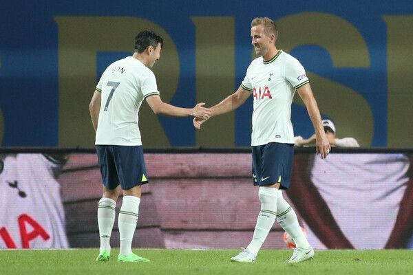 토트넘 홋스퍼 호흡을 맞췄던 손흥민과 해리 케인. 사진┃뉴시스