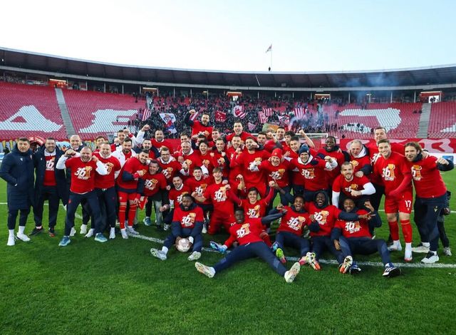 사진┃츠르베나 즈베즈다