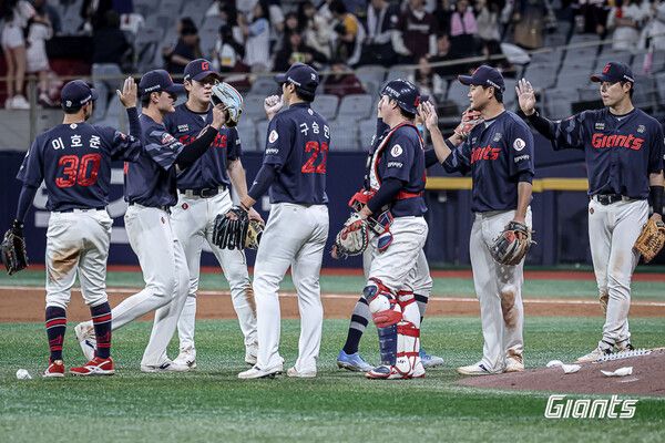 롯데 자이언츠 선수단. 사진┃롯데 자이언츠