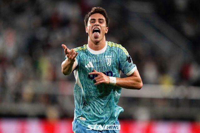 득점을 터트린 후 환호하는 케난 일디즈. 사진┃뉴시스/AP