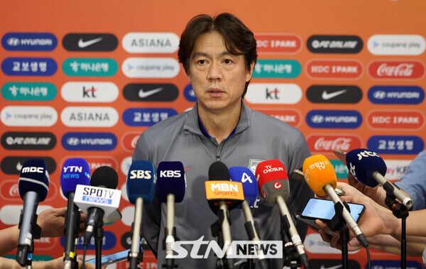 대한민국 대표팀 홍명보 감독. 사진┃뉴시스