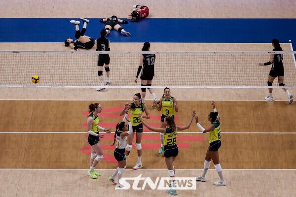 발리볼네이션스리그(VNL)에서 강등이 확정된 한국 대표팀. /사진=뉴시스/AP