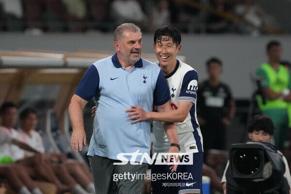 토트넘 홋스퍼 시절 엔제 포스테코글루 감독과 손흥민. /사진=게티이미지코리아