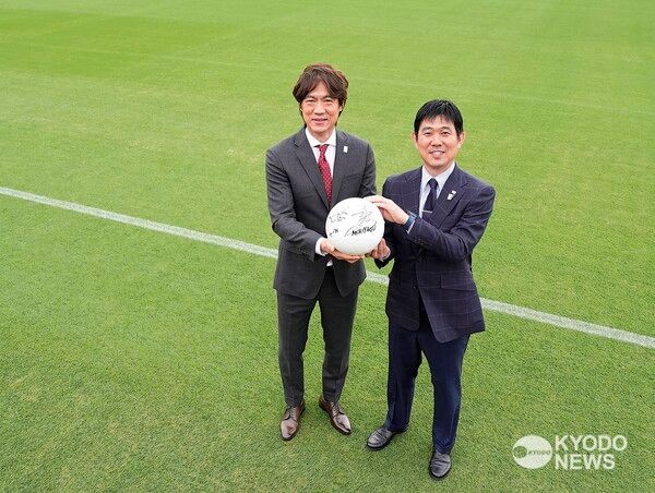 대한민국 홍명보, 일본 모리야스 하지메 감독. /사진=교도통신