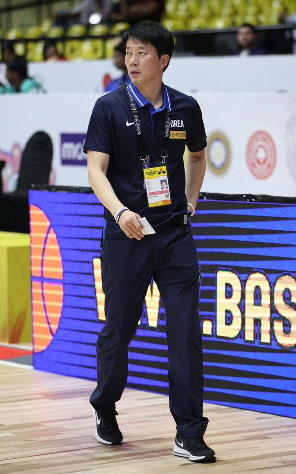 박수호 여자농구 대표팀 감독. /사진=대한민국농구협회