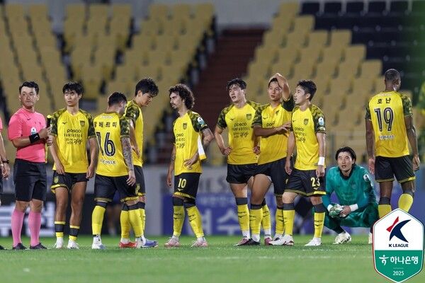 전남드래곤즈 선수단. /사진=한국프로축구연맹