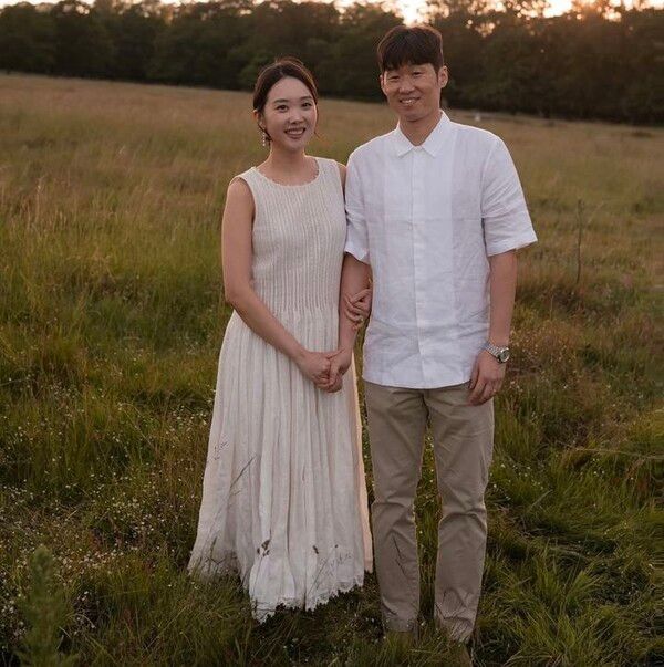 전 축구선수 박지성, 전 SBS 아나운서 김민지 부부. /사진=김민지 SNS