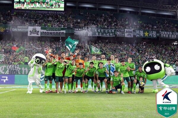 전북현대 선수단. /사진=한국프로축구연맹