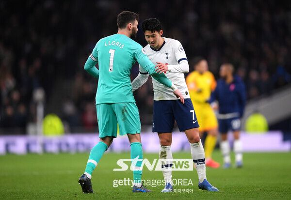 토트넘 홋스퍼에서 호흡을 맞췄던 손흥민과 휴고 요리스. /사진=게티이미지코리아