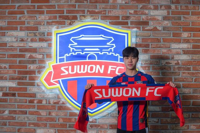 수원FC에 합류한 공격수 최기윤. /사진=수원FC