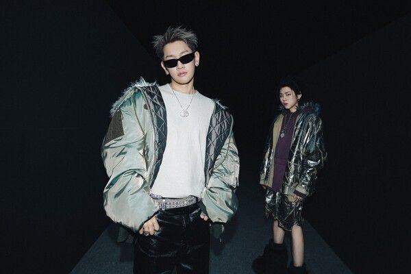 16일 0시 가수 크러쉬(Crush)와 지코(ZICO)가 음원으로 함께 호흡을 맞췄다. 둘의 듀엣곡은 ‘Yin and Yang’(인 앤 양)으로 각 음원사이트에 공개됐다. (▲크러쉬&지코). /사진=피네이션, KOZ 엔터테인먼트