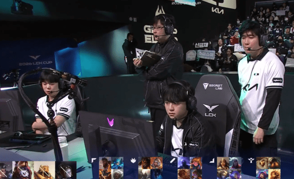 21일 서울 종로 롤파크 LCK아레나에서 열린 LCK컵 그룹 배틀에서 ‘쇼메이커’ 허수의 결정적 캐리를 앞세운 디플러스 기아가 농심을 풀세트 접전 끝에 꺾고 LCK컵 개막 3연승을 질주했다. /사진=네이버동영상 캡처