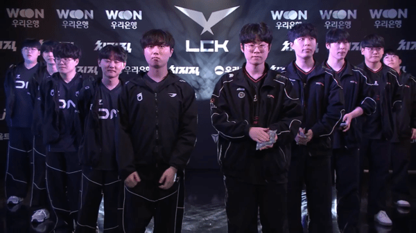 24일 한화생명이 서울 종로구 소재 LoL파크에서 열린 2026 LCK컵 그룹 배틀 2주 차 경기에서 DN 수퍼스를 상대로 세트 스코어 2대 1로 이겼다.(▲한화생명e스포츠(HLE) & DN수퍼스(DNS)). /사진=네이버 치지직 라이브 영상 캡처)