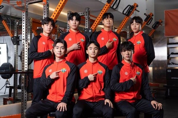 강원FC에 합류한 신인 7인. /사진=강원FC