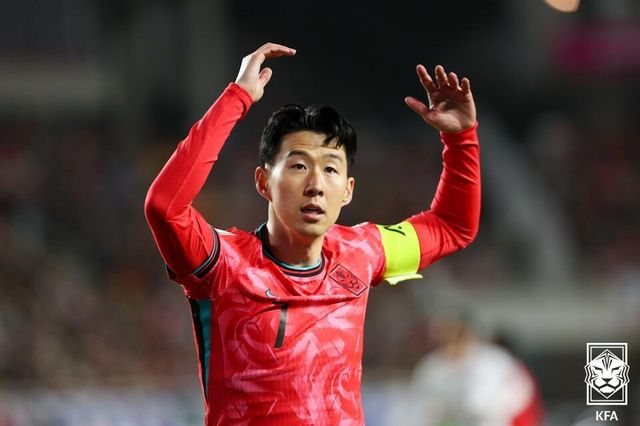 한국 축구 대표팀 주장 손흥민. /사진=대한축구협회