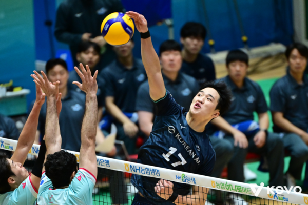 24일 대한항공이 전남 여수 진남체육관에서 열린 2026 여수·NH농협컵 프로배구대회 남자부 준결승에서 우리카드에 3-0으로 승리했다. (▲ 인천 대한항공 점보스 임동혁, 득점15, 공격13/23, 공격성공률56.52, 서브1/16, 블로킹1/6, 디그2/4, 세트0/3, 범실5. /사진=KOVO