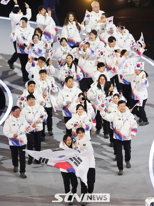2026 밀라노-코르티나담페초 동계올림픽에 출전하는 한국 대표팀.&nbsp;/사진=뉴시스