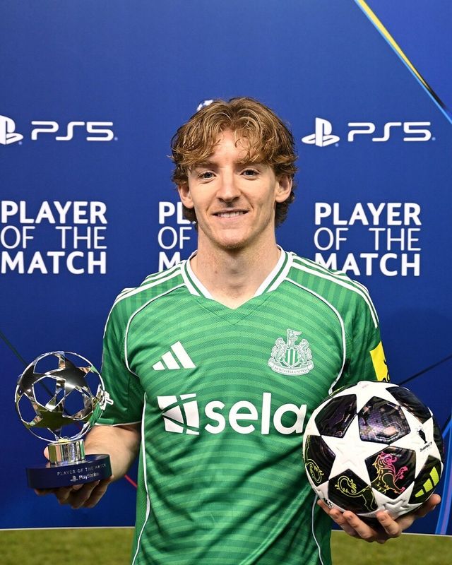 뉴캐슬 유나이티드 공격수 앤서니 고든. /사진=유럽축구연맹(UEFA) 챔피언스리그(UCL) 공식 SNS