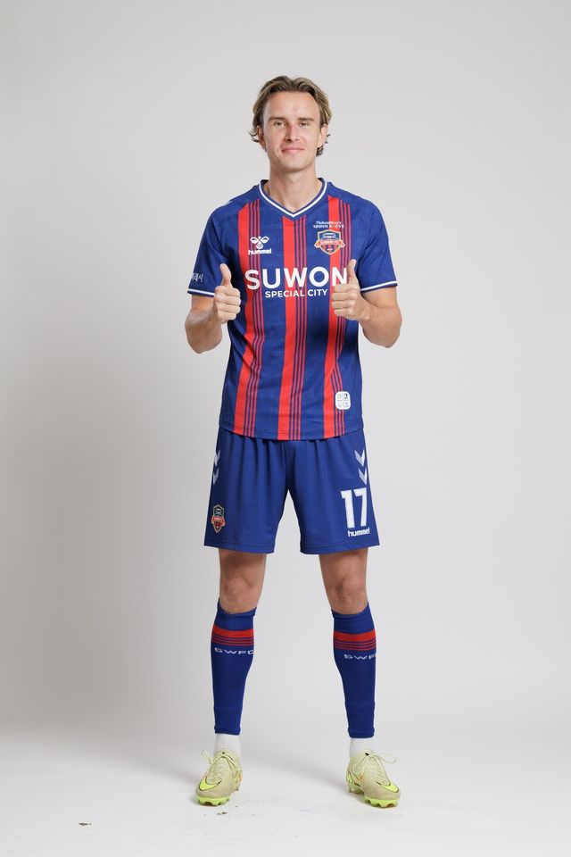 수원FC에 합류한 공격수 훌. /사진=수원FC