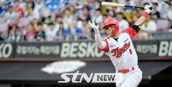 KBO리그를 폭격한 ‘슈퍼스타’ 김도영(KIA 타이거즈). /사진=뉴시스
