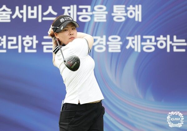 필리핀 리파 시티의 서밋 포인트 골프클럽(파72·6,341야드)에서 열린 윈터투어 마지막 대회 ‘필리핀 레이디스 마스터스 2026’(총상금 20만 달러·한화 약 2억 9천만 원) 준우승에 오른 강정현. /사진=KLPGA