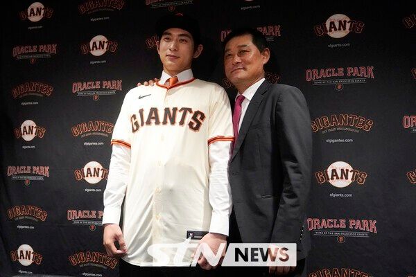 이정후(좌측)와 이종범(우측) 부자/사진=뉴시스(AP)