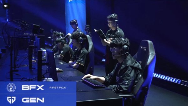 3월 1일 홍콩 카이탁 아레나에서 열린 2026 LCK컵 결승 2세트에서 젠지가 BNK 피어엑스를 24분 만에 압도하며 세트스코어 2-0을 만들었다.(▲BNK 피어엑스 & 젠지=2:0). /사진=네이버 치지직 라이브영상 캡처