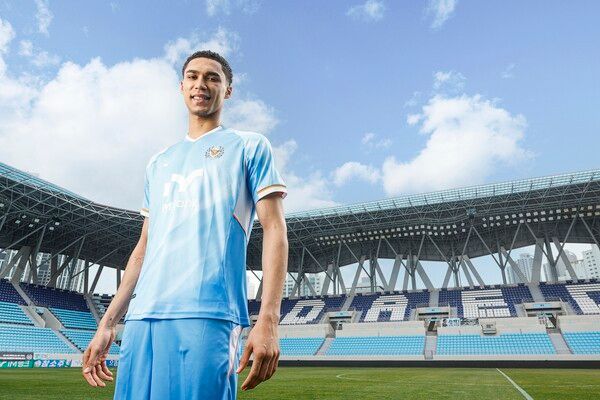 대구가 영입한 최장신 공격수 데커스. /사진=대구FC