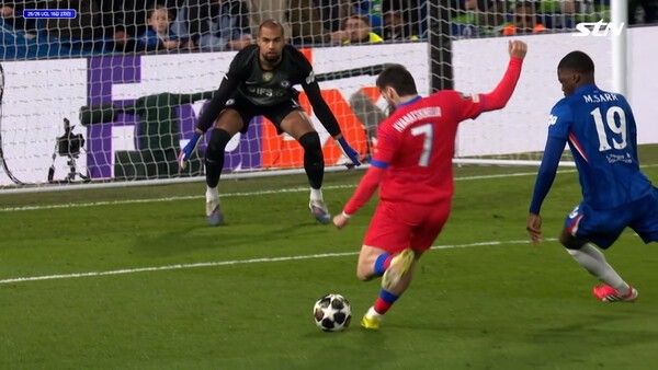 첼시 상대로 맹활약 펼치는 파리 생제르맹(PSG). /사진=STN 방송화면 캡처&nbsp;