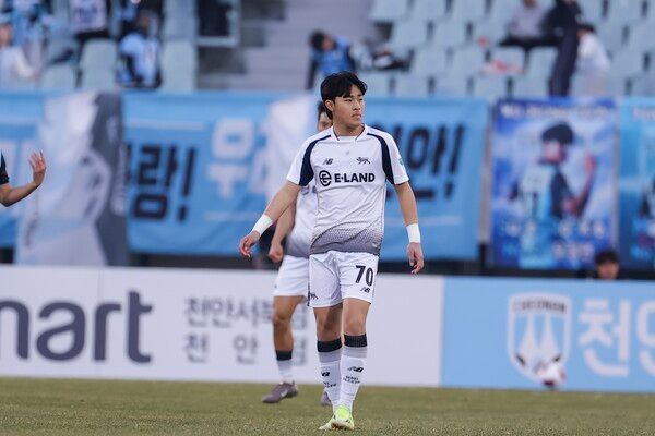 K리그2 최연소 출장 기록을 수립한 서울이랜드 안주완. /사진=서울이랜드FC