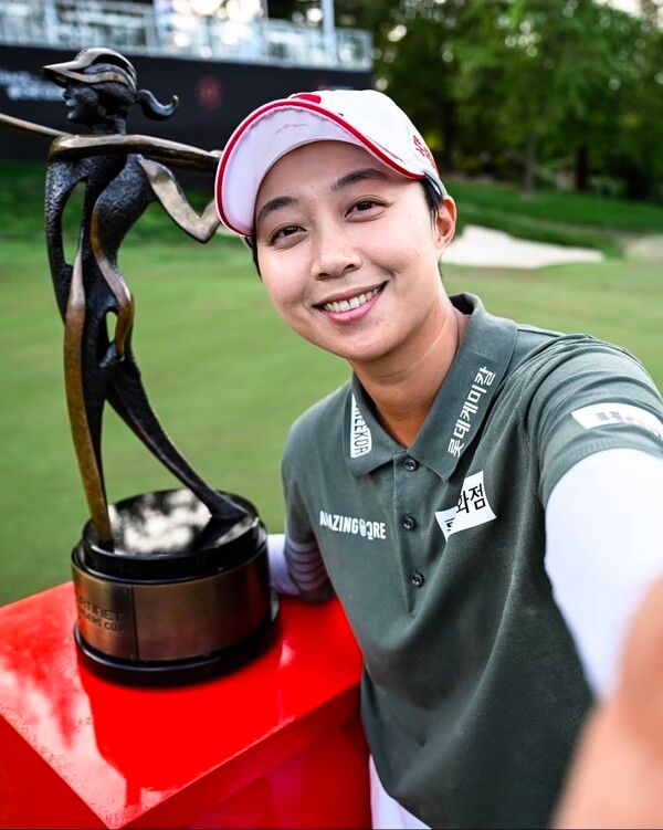 23일(한국시간) 미국 캘리포니아주 멘로파크 샤론하이츠 골프 앤드 컨트리클럽에서 열린 LPGA 투어 포티넷 파운더스컵 최종 라운드에서 김효주는 최종 합계 16언더파 272타를 기록, 넬리 코다를 1타 차로 제치고 우승했다. /사진=페이스북 캡처