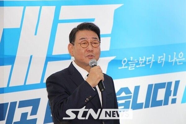 김교흥 국회 문화체육관광위원장이 구재용 예비후보 지지 선언을 하고 있다.&nbsp;/사진=STN