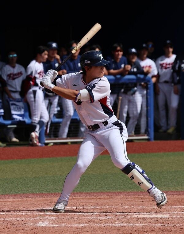 김도영이 지난달 24일 일본 오키나와 가데나구장에서 열린 KIA 타이거즈와 경기에서 타석에 올랐다. /사진=KIA 타이거즈