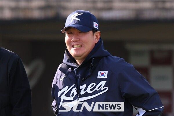 미소 짓는 류지현 감독. /사진=뉴시스