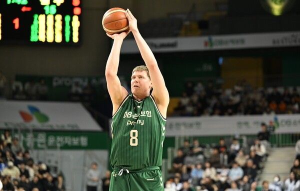 원주 DB 헨리 엘런슨. /사진=KBL
