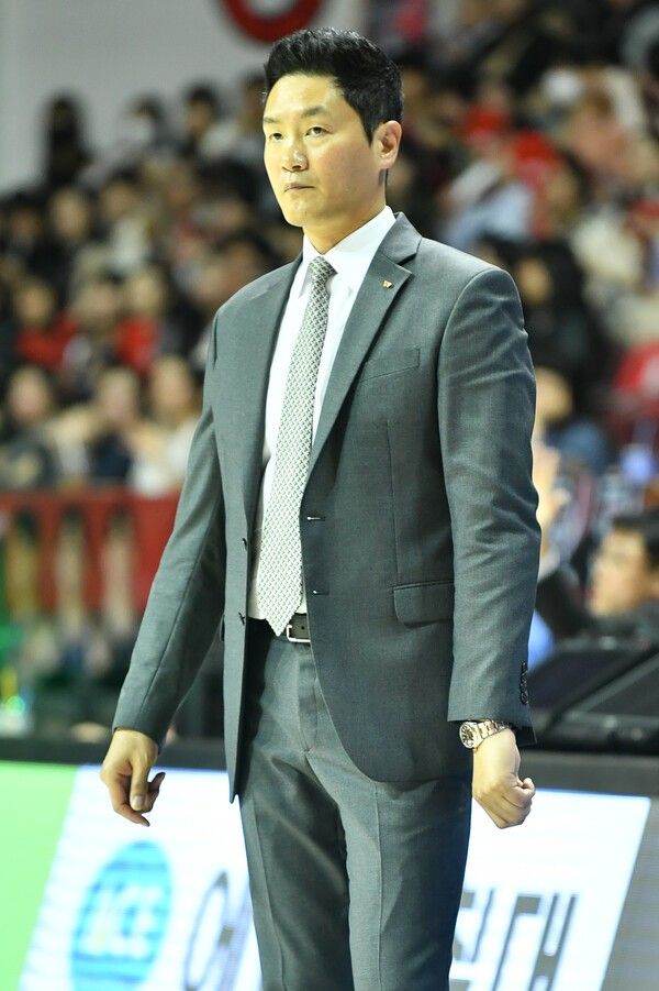서울 SK 전희철 감독. /사진=KBL