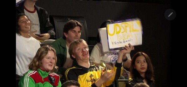 17일 서울 종로구 롤파크에서 열린 '2026 리그 오브 레전드 챔피언스 코리아(LCK)' 정규 시즌 1경기 두번째 세트에서 연패에 빠졌던 BNK 피어엑스가 키움 DRX를 2대0으로 완파하며 반등의 발판을 마련했다. (▲BNK피어엑스 & 키움 DRX=2:0). /사진=네이버 치지직 라이브영상 캡처