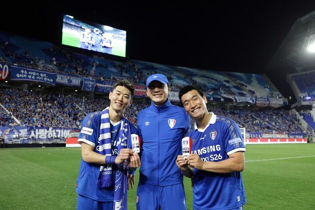 수원삼성 레전드 팀 신세계, 신영록 코치, 조원희(왼쪽부터 순서대로). /사진=슛포러브