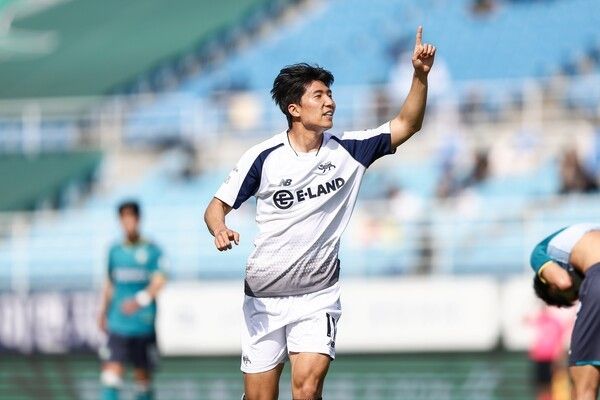 득점 후 세리머니를 하고 있는 변경준. /사진=서울이랜드FC