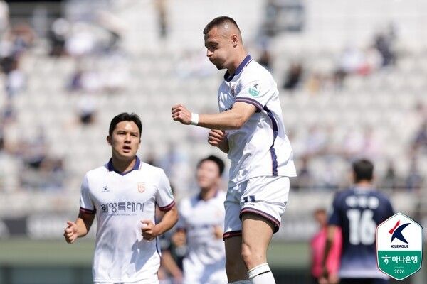 선제골 이후 환호하는 화성FC 플라나. /사진=한국프로축구연맹