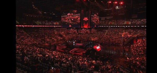 26일 인천 영종도 인스파이어 아레나에서 열린 LCK 정규 시즌 1라운드 T1과 BNK 피어엑스 경기, T1이 인천 영종도 홈그라운드에서 BNK 피어엑스를 2대0으로 꺾고 3연승을 질주했다. (▲T1 & BNK피어엑스=2:0)./사진=네이버 치지직 라이브영상 캡처