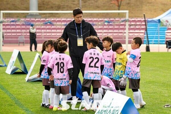 리얼 축구 예능 콘텐츠 '강인한 슛팅스타'. /사진=메이콘텐츠&nbsp;