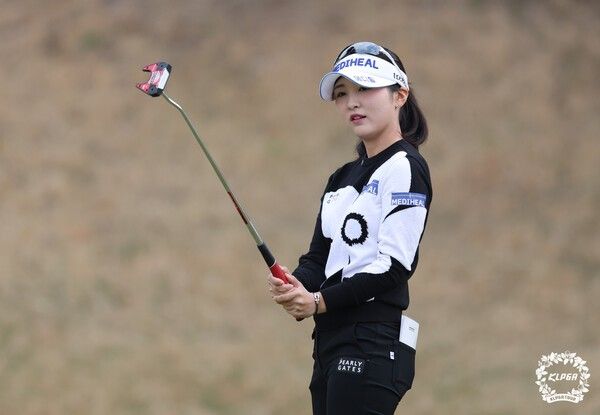 더 시에나 오픈 2026 마지막 라운드 1번 홀에서 퍼팅하는 이예원. /사진=KLPGA