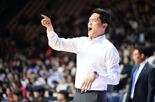 서울SK 전희철 감독. /사진=KBL