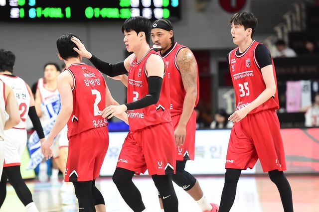 안양정관장 선수단. /사진=KBL