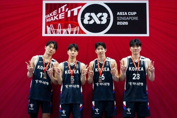 왼쪽부터 이동근, 이주영, 김승우, 구민교. /사진=대한민국농구협회&nbsp;